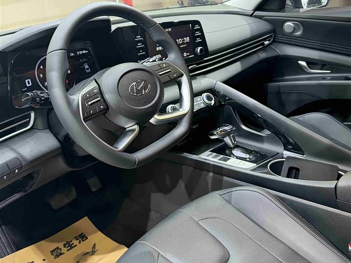 Фото 7 - Hyundai Elantra N line