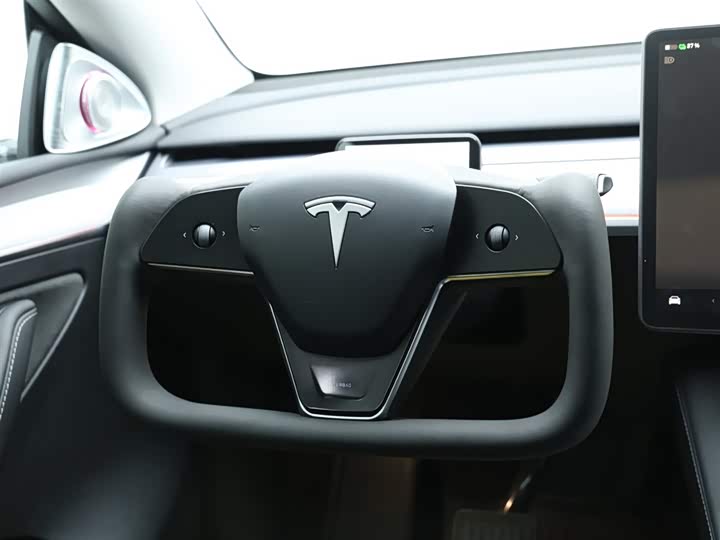 Фото 16 - Tesla Model Y