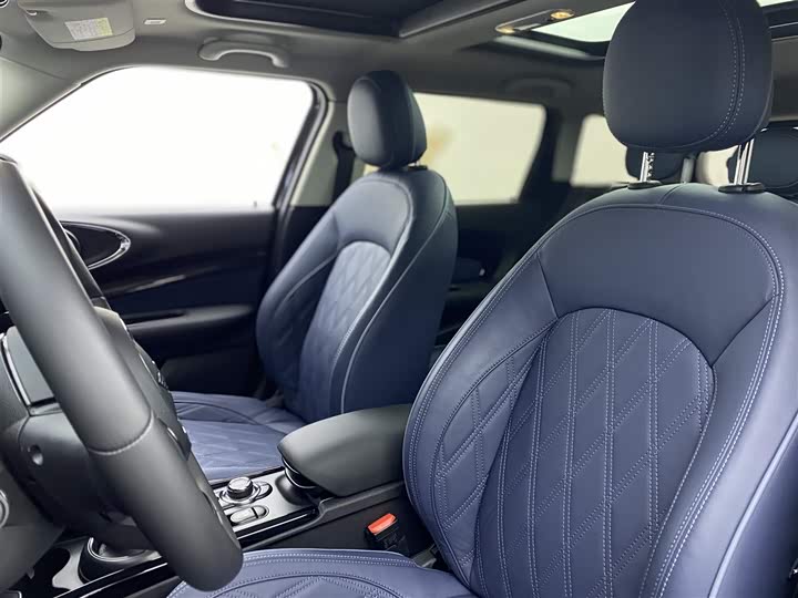 Фото 27 - Mini Clubman