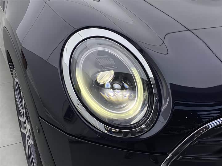 Фото 32 - Mini Clubman