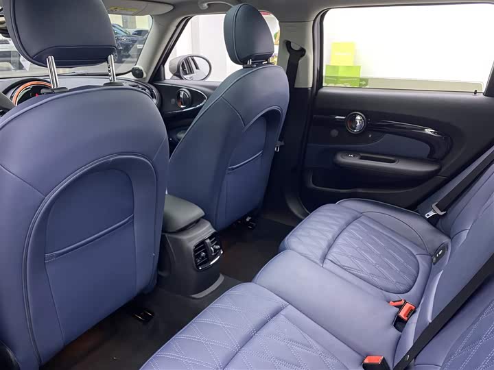 Фото 8 - Mini Clubman