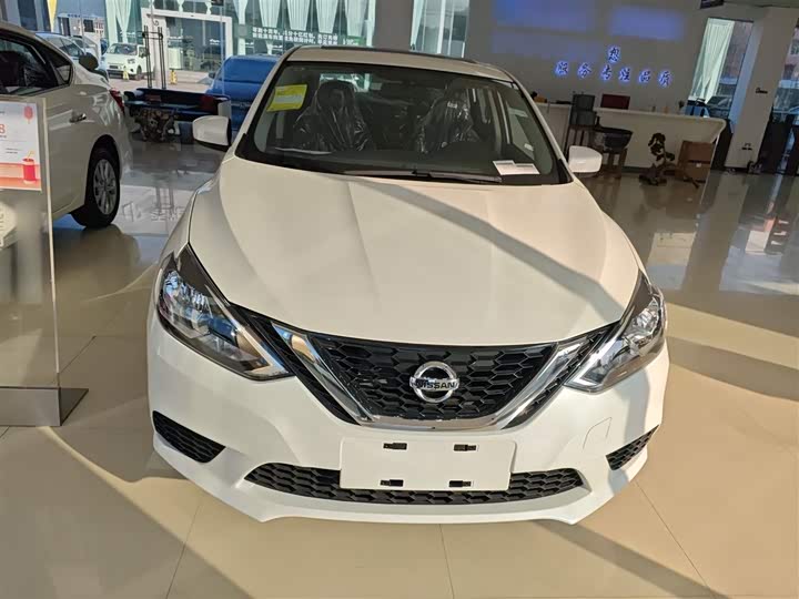 Фото 3 - Nissan Sylphy