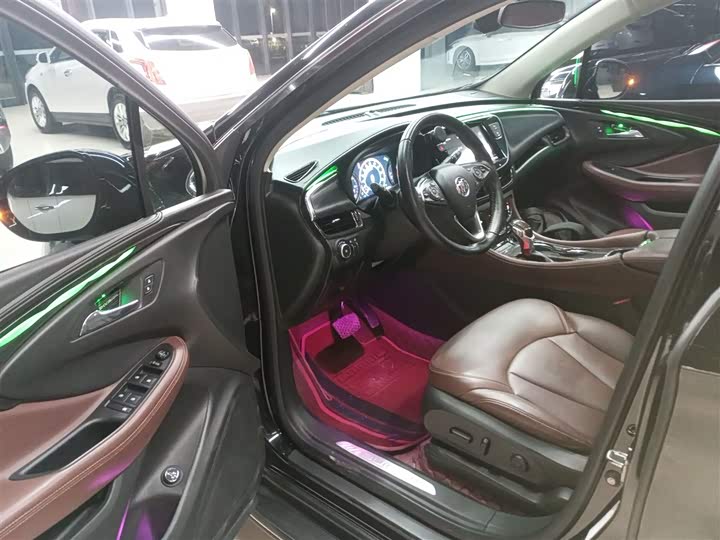 Фото 16 - Buick Envision Plus