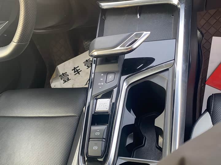 Фото 11 - MG Motor 5 Scorpio