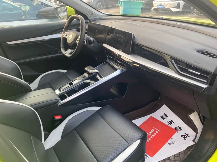 Фото 12 - MG Motor 5 Scorpio