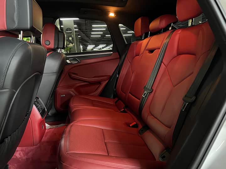 Фото 4 - Porsche Macan