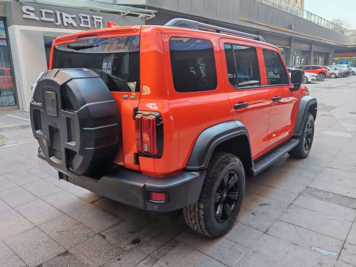 Фото 14 - Tank 300