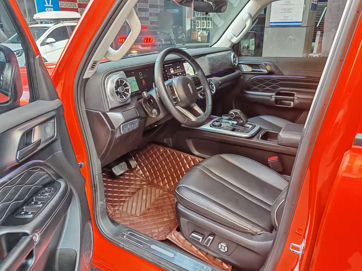 Фото 5 - Tank 300