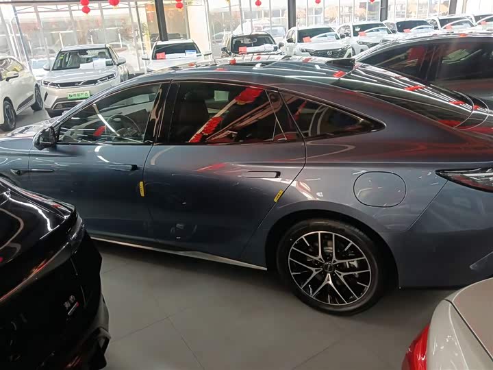 Фото 5 - BYD Seal 07 DM-i Hybrid