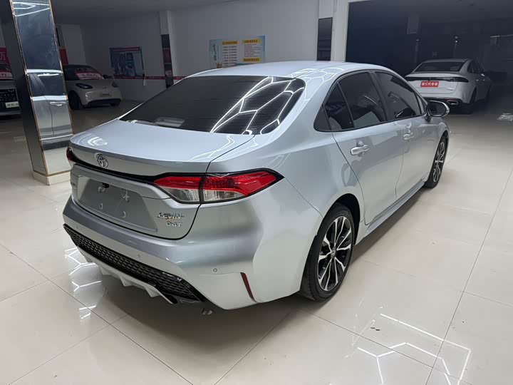 Фото 4 - Toyota Levin