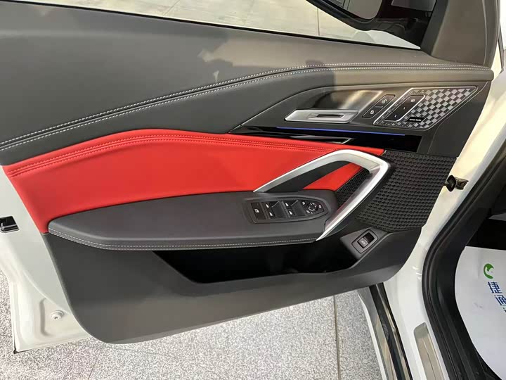 Фото 13 - BMW X1