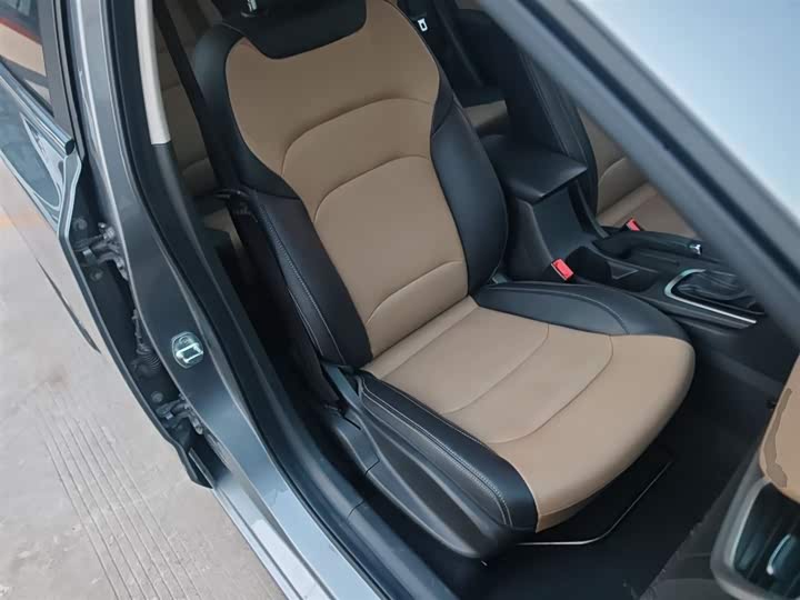 Фото 25 - Chevrolet Monza