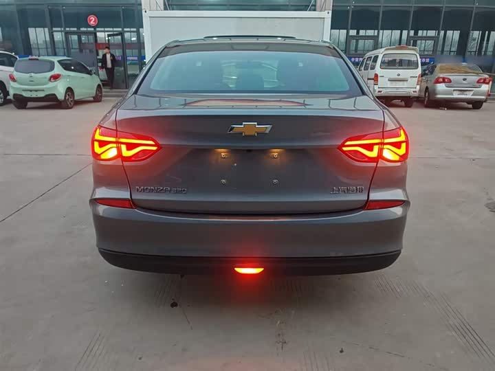 Фото 6 - Chevrolet Monza