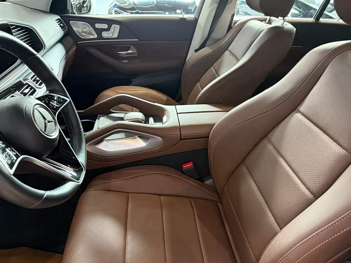 Фото 17 - Mercedes-Benz GLE-Class