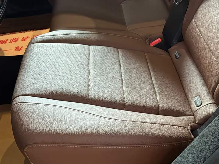 Фото 22 - Mercedes-Benz GLE-Class