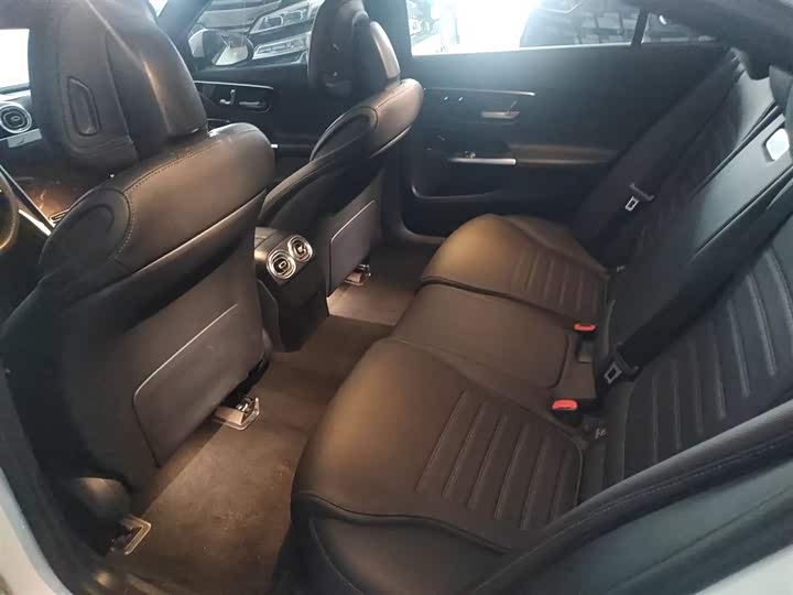 Фото 8 - Mercedes-Benz C-Class