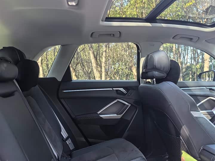 Фото 10 - Audi Q3