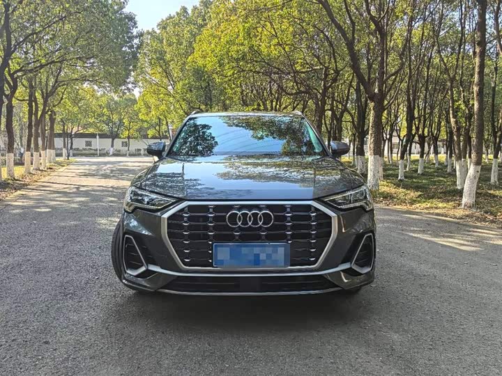 Фото 2 - Audi Q3