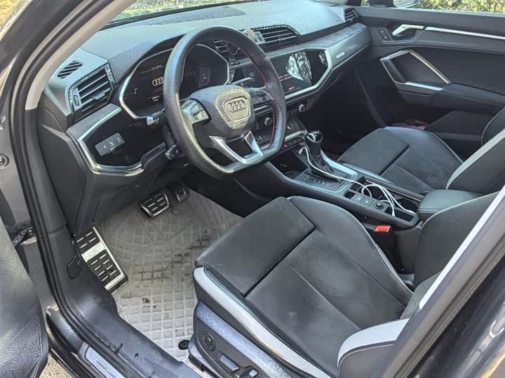 Фото 7 - Audi Q3