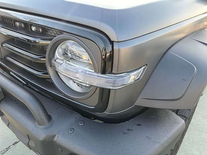 Фото 8 - Tank 300