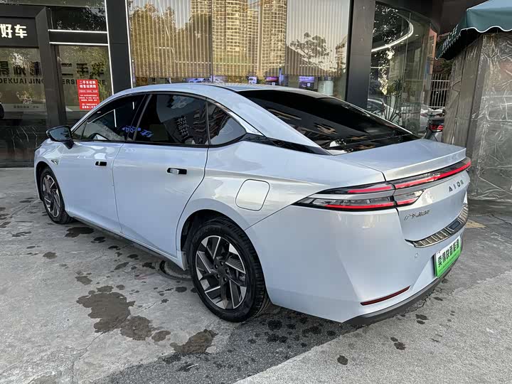 Фото 14 - GAC Aion S Plus