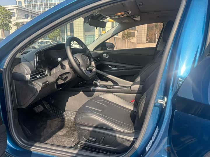 Фото 7 - Hyundai Elantra N line