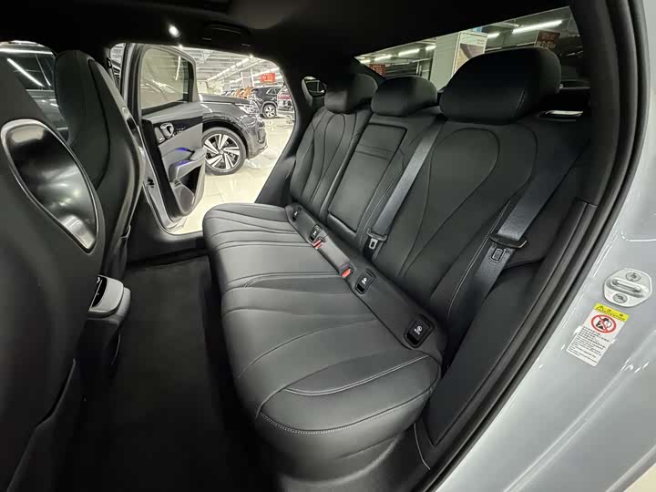 Фото 5 - BYD Seal