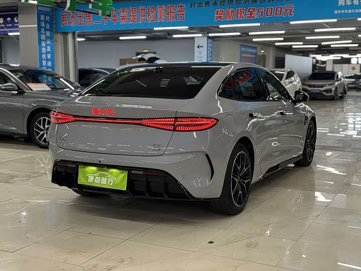 Фото 7 - BYD Seal