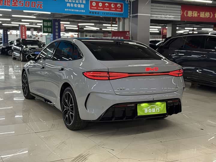 Фото 8 - BYD Seal