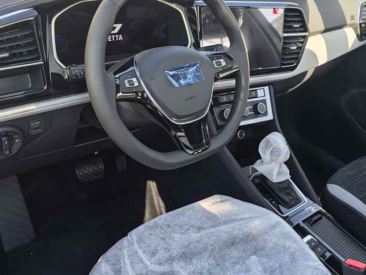 Фото 7 - Jetta VS7