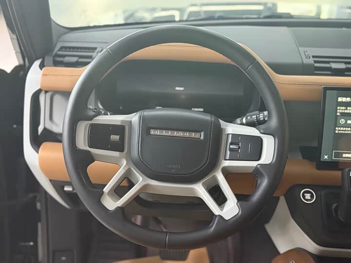 Фото 13 - Land Rover Defender