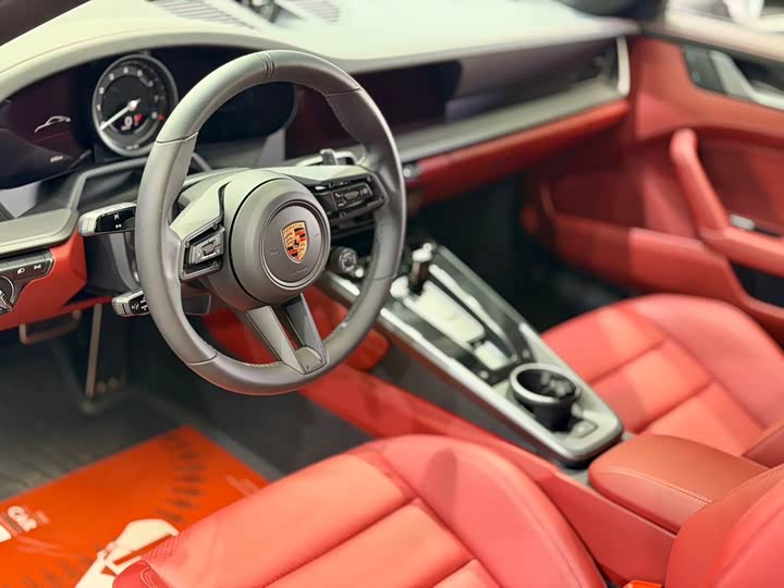 Фото 7 - Porsche 911