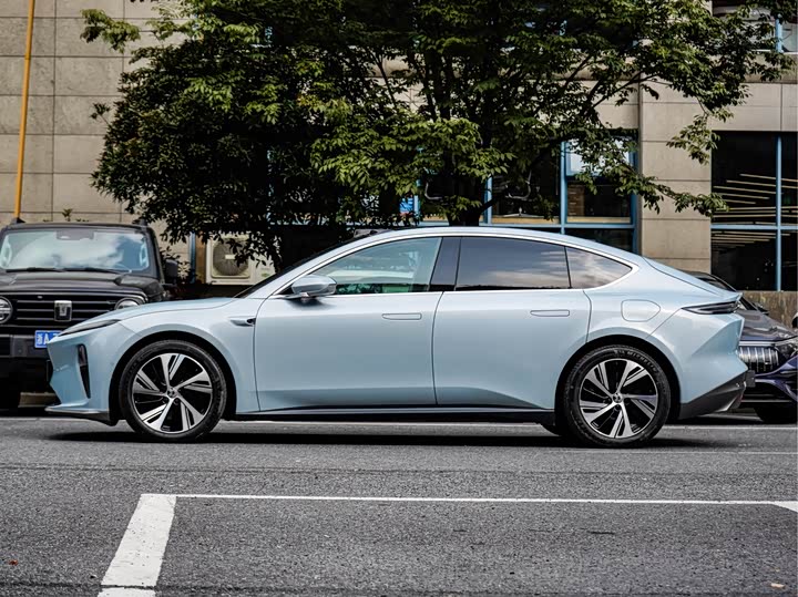 Фото 4 - Nio ET5