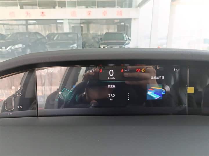 Фото 12 - Changan UNI-K