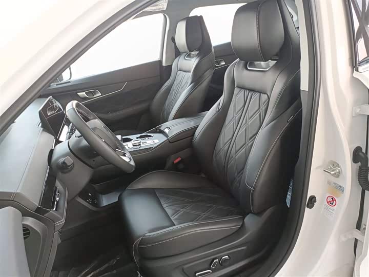 Фото 15 - Changan UNI-K