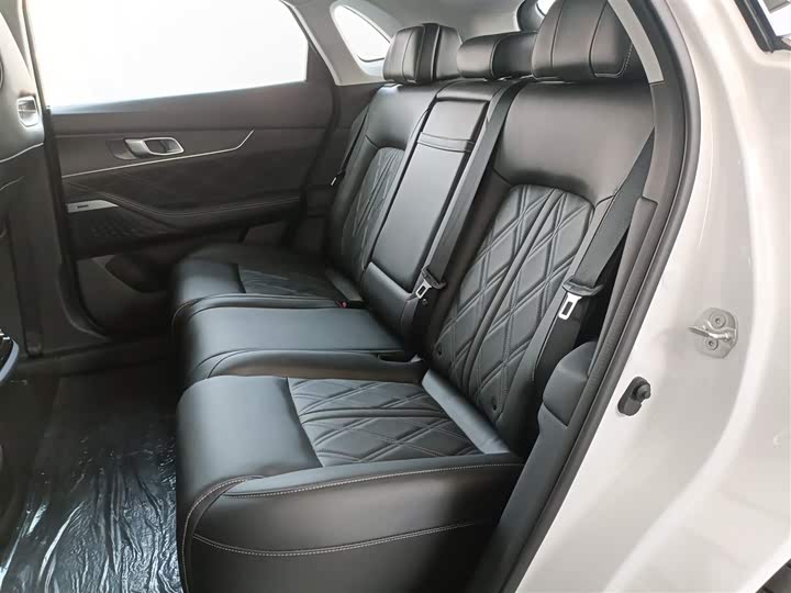 Фото 17 - Changan UNI-K