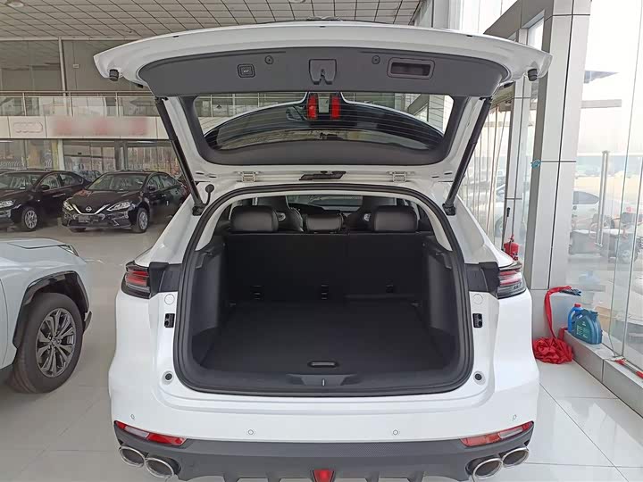 Фото 19 - Changan UNI-K