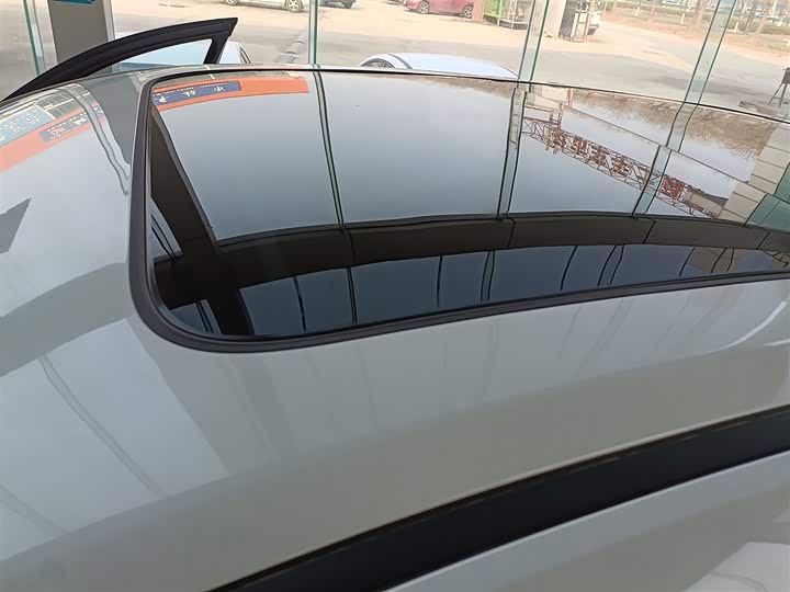 Фото 27 - Changan UNI-K