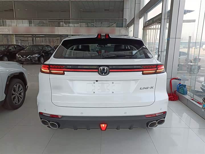 Фото 6 - Changan UNI-K