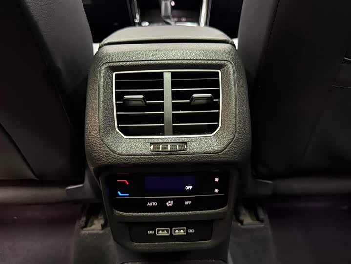 Фото 10 - Volkswagen Tayron