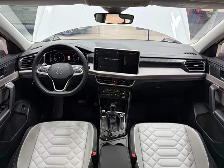 Фото 19 - Volkswagen Tayron