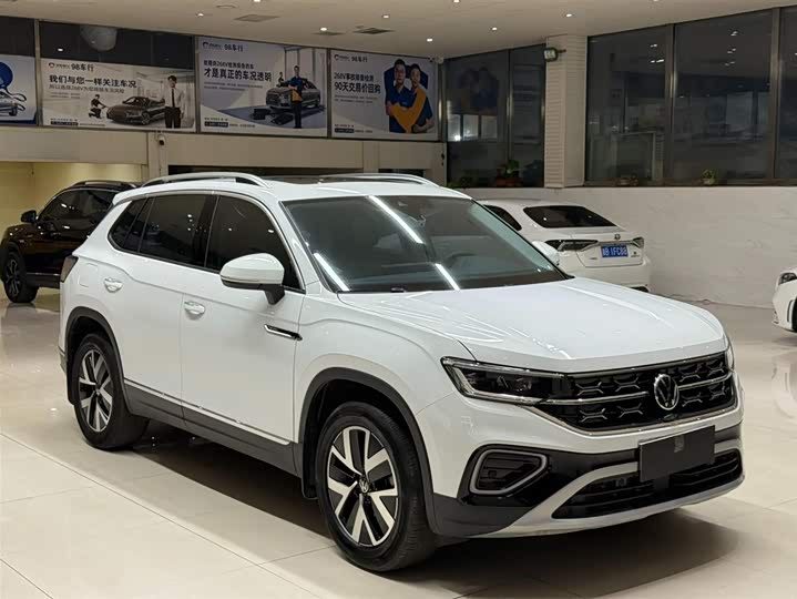 Фото 3 - Volkswagen Tayron