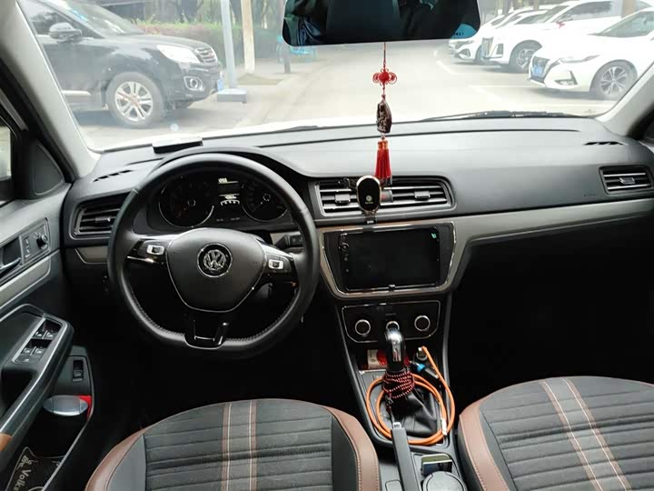 Фото 13 - Volkswagen Lavida