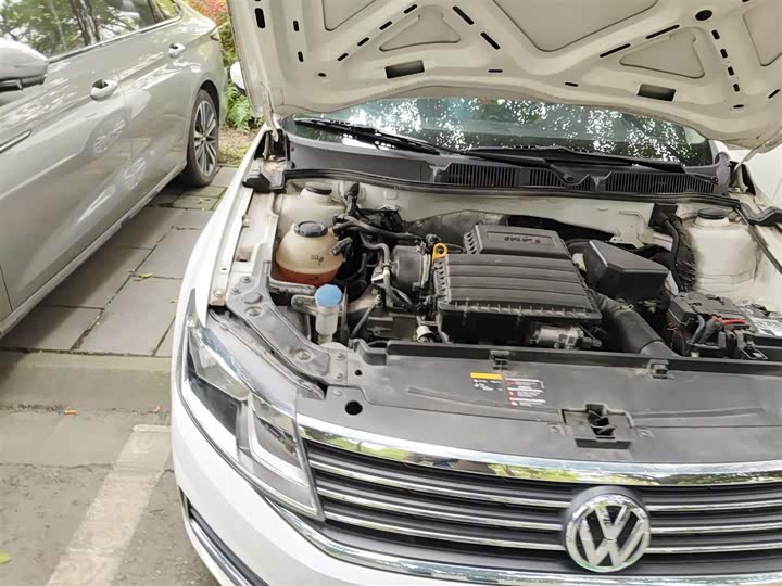 Фото 21 - Volkswagen Lavida