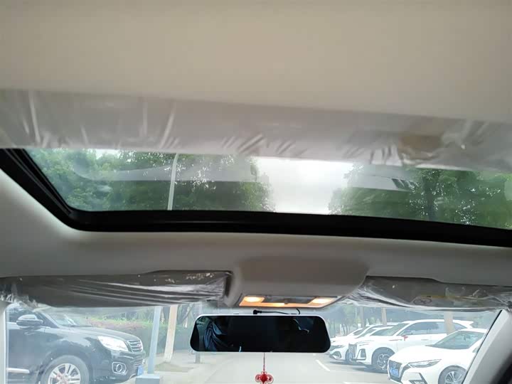 Фото 9 - Volkswagen Lavida