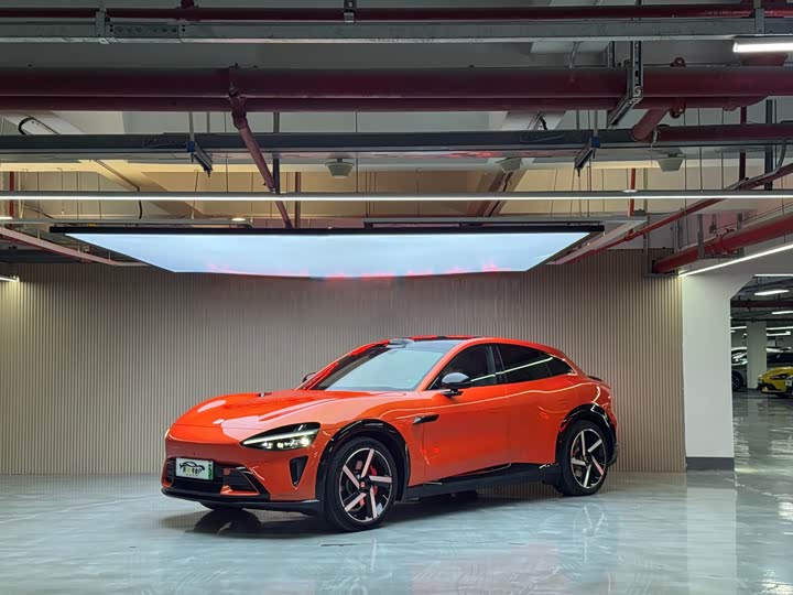 Фото 1 - Xiaomi YU7