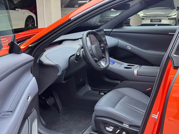 Фото 7 - Xiaomi YU7