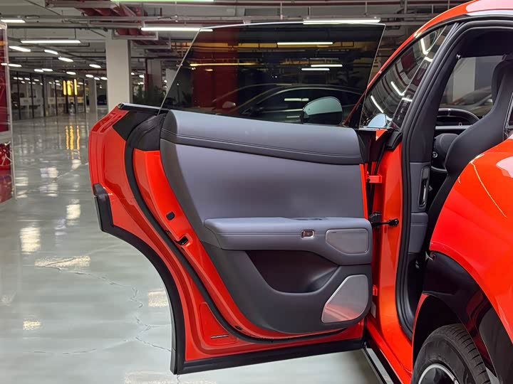 Фото 9 - Xiaomi YU7