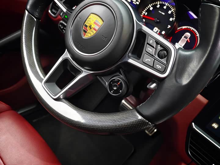 Фото 3 - Porsche Cayenne