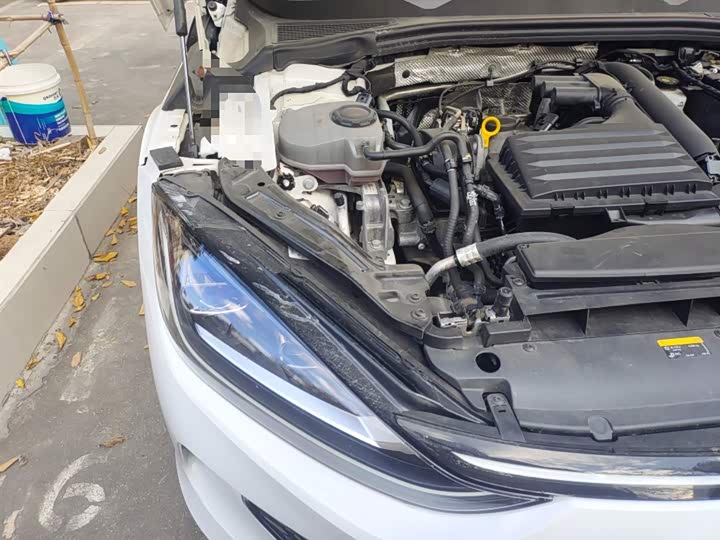 Фото 21 - Volkswagen Lamando L